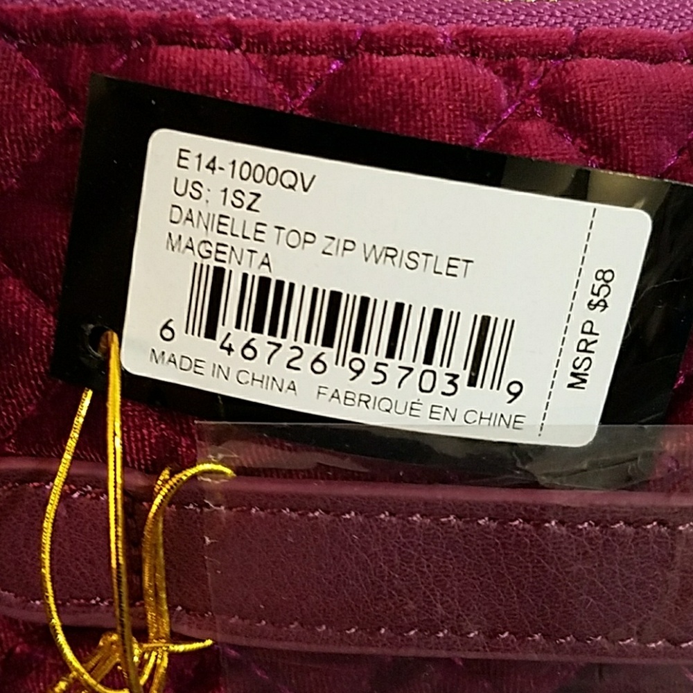 NEW bebe Magenta Danielle Top Zip Velvet Wristlet - Picture 6 of 7